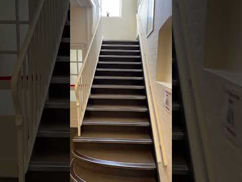 SOUTHBOURNE SCHOOL OF ENGLISH
