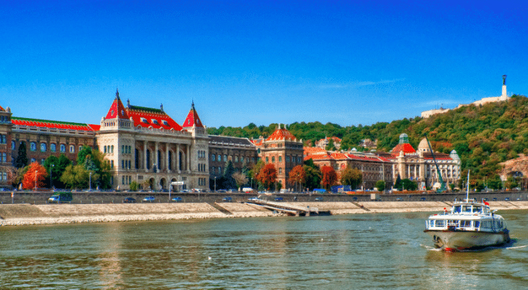 Budapeşte-Teknoloji-ve-Ekonomi-Üniversitesi-3