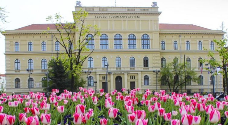 Szeged-Üniversitesi-1