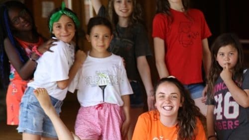 Work and travel başvuru ve katılımı ile harika bir yaz deneyimi elde edin.